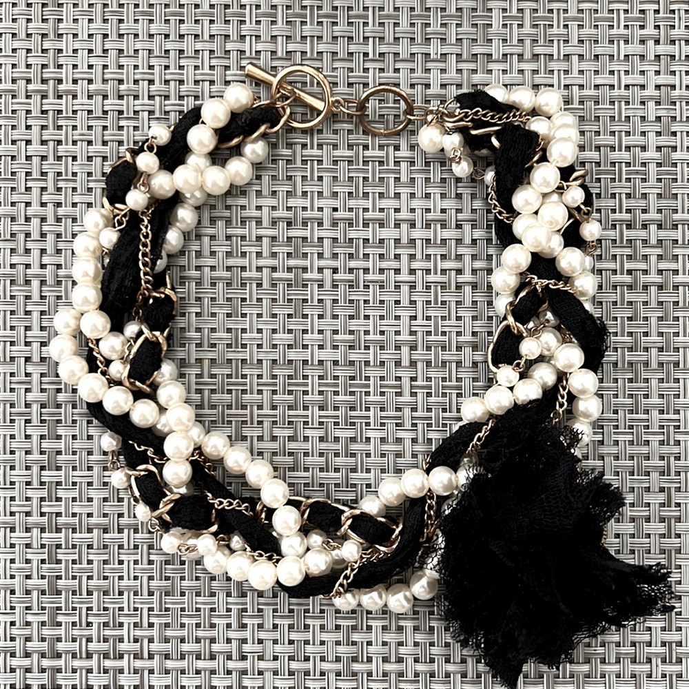 Pearl Woven Choker